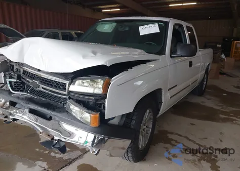 2006 Chevrolet Silverado 1500 Hybrid Lt2 z USA, uszkodzony, nr VIN 1GCEC19T16Z148484